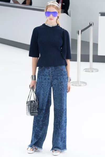 Look 81